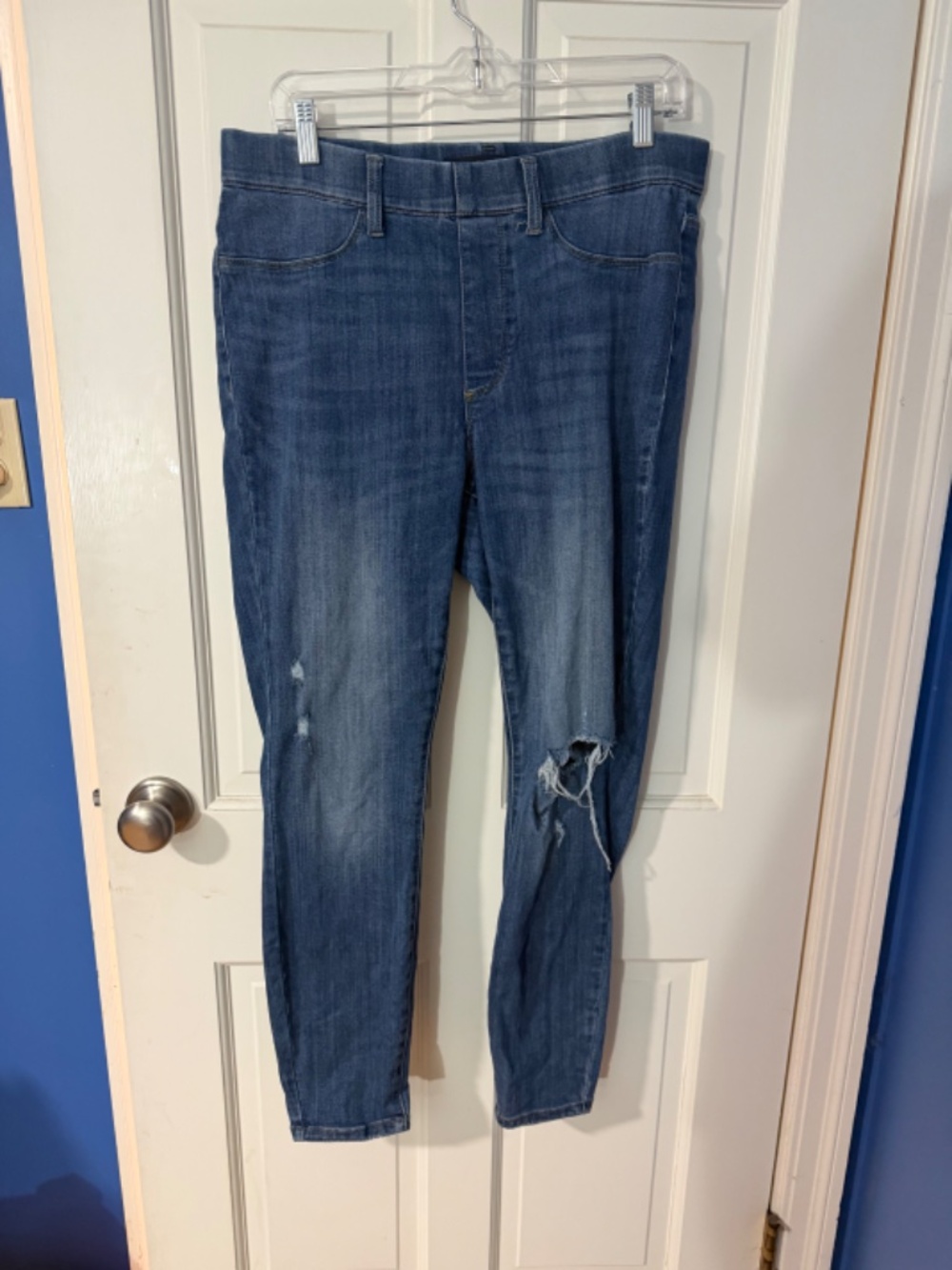 Pull on Judy Blue Jeans
